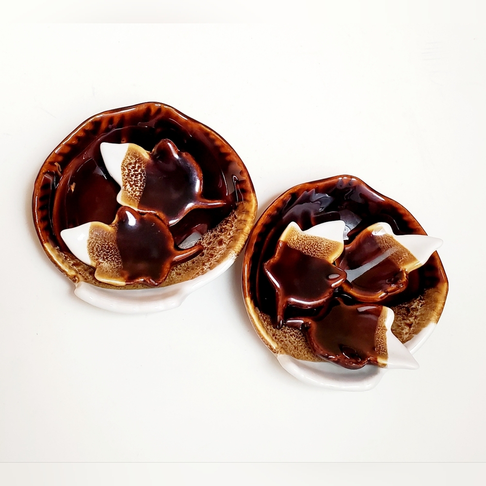 Set of 2 Brown Drip Glaze Sauce Dishes with 5 Leaf Shaped Chopstick Rests